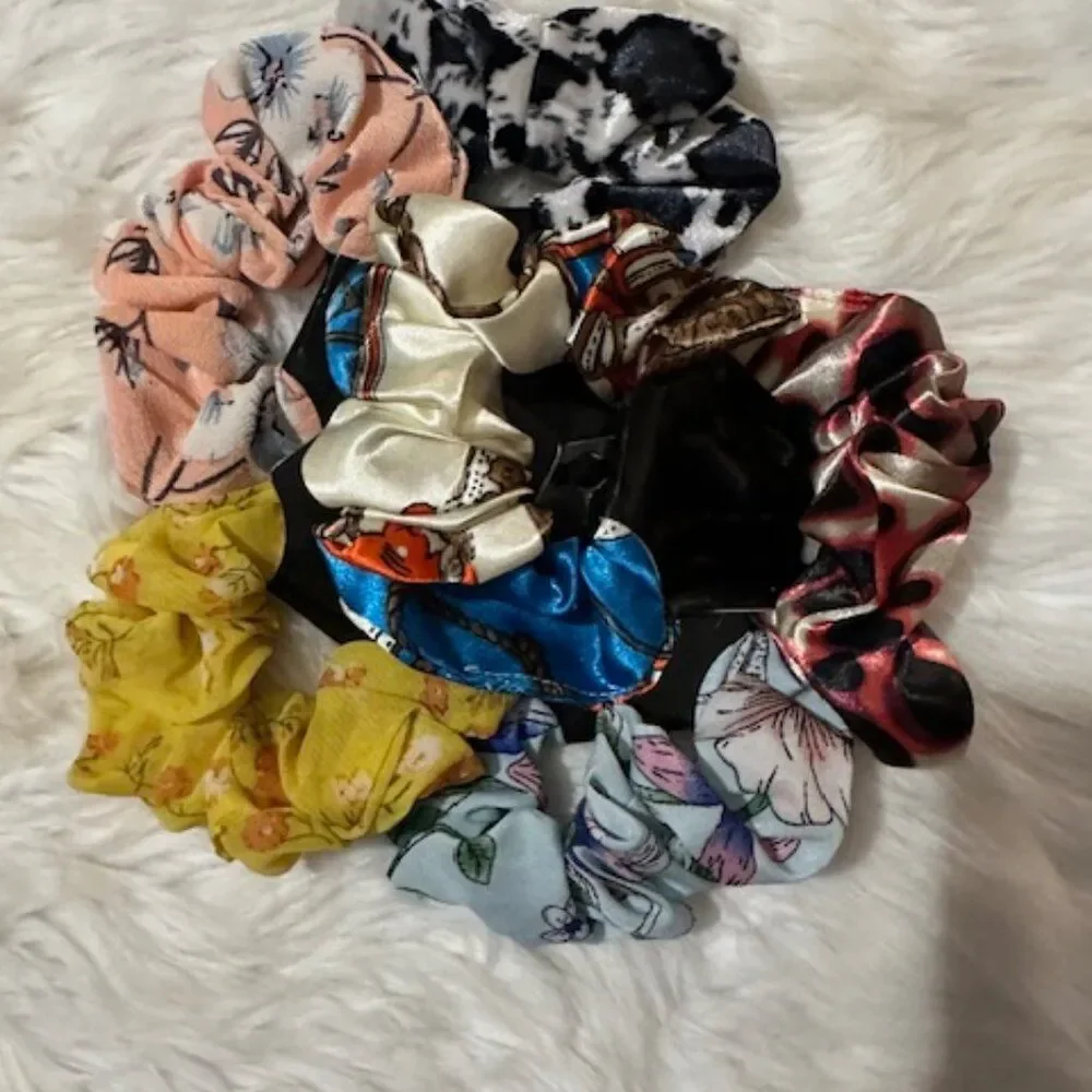 Bundle (6) Satin & Velvet Scrunchie   ISC8131  -  WOMEN'S  Handmade NWT Boutique